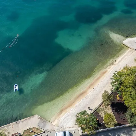 Two-bedroom Kastel Kambelovac 03 Kaštela