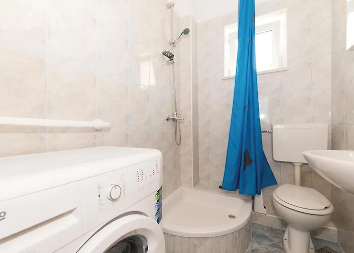 Two-bedroom Kastel Kambelovac 03 * Kaštela